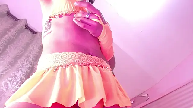 giselle ocampo online show from February 5, 4:47 pm