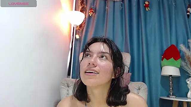 Snapshot of salome_Queenx chatting on December 31, 6:35 pm salome Queenx online show from December 31, 6:35 pm