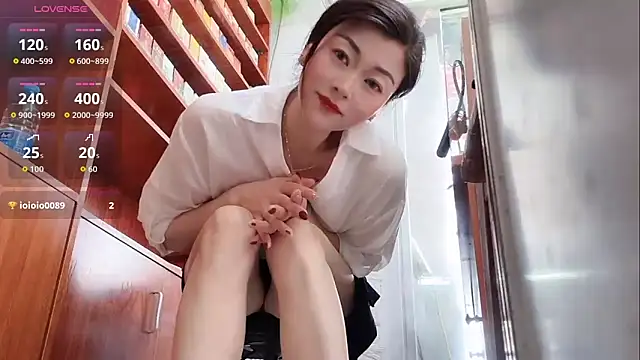 QianF-666 online show from June 25, 1:49 am