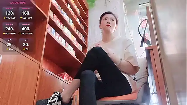 QianF-666 online show from August 3, 2:10 am