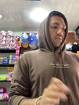 JuanZapata33 online show from September 9, 3:55 pm