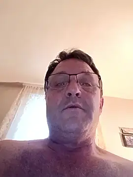 Snapshot of Sexyaron89285 chatting on November 21, 12:59 pm Sexyaron89285 online show from November 21, 12:59 pm