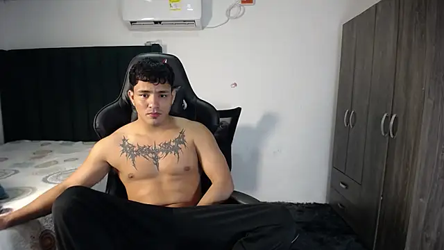 man dur07 online show from January 19, 9:23 pm