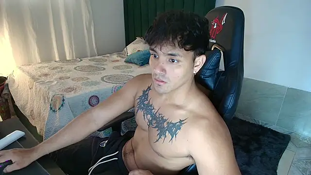 man dur07 online show from May 14, 7:53 pm