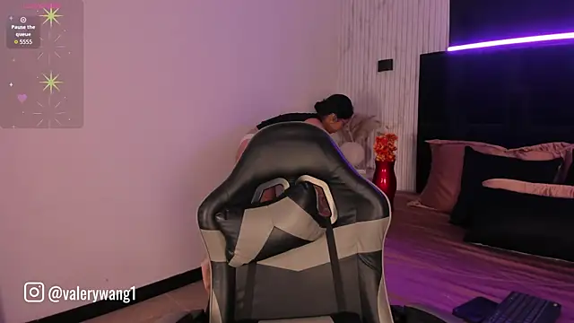 Valery wang online show from October 1, 11:38 am