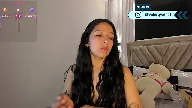 Valery wang online show from February 21, 11:55 am