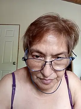 florecita69 online show from December 19, 3:08 pm