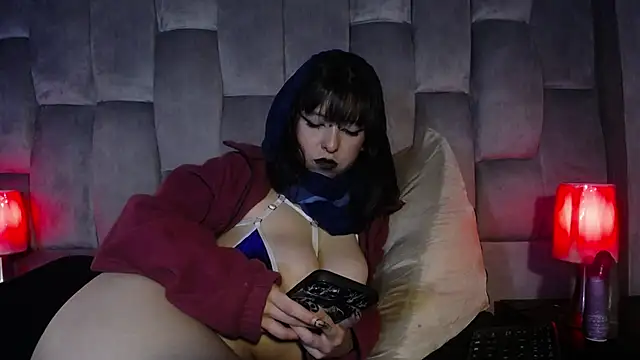 kittyhouse hs online show from January 23, 5:35 am