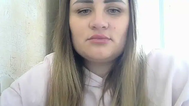 Snapshot of Honeydew-Waves chatting on April 23, 2:19 pm Honeydew-Waves online show from April 23, 2:19 pm