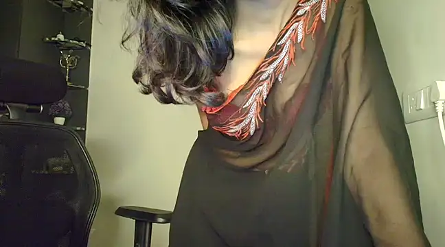 CUTE princess 143 online show from January 6, 8:07 pm