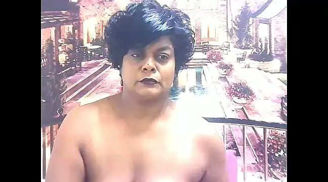 Snapshot of indianCherryPie chatting on January 21, 11:24 am indianCherryPie online show from January 21, 11:24 am