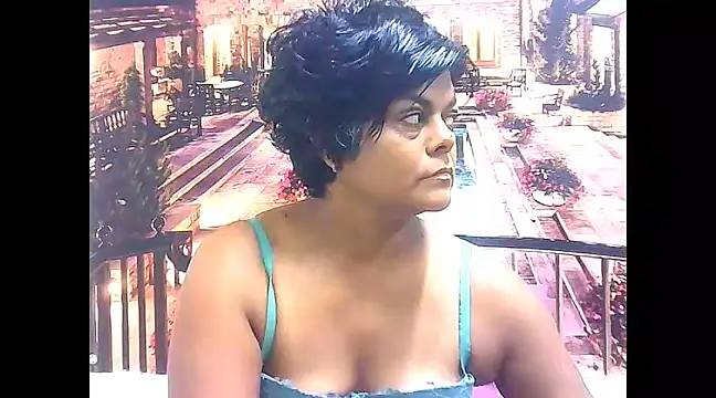 Snapshot of indianCherryPie chatting on January 22, 5:16 am indianCherryPie online show from January 22, 5:16 am