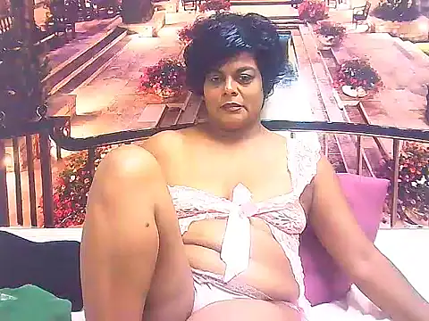 Snapshot of indianCherryPie chatting on January 22, 2:24 pm indianCherryPie online show from January 22, 2:24 pm