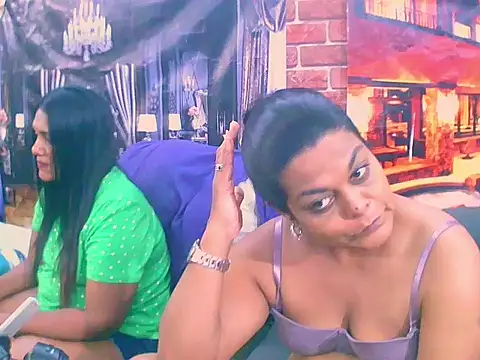 indianCherryPie online show from October 28, 6:43 pm