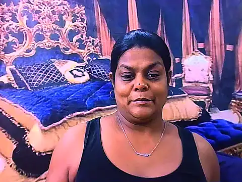 Snapshot of indianCherryPie chatting on February 16, 5:25 am indianCherryPie online show from February 16, 5:25 am