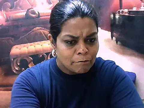 Snapshot of indianCherryPie chatting on March 9, 6:50 am indianCherryPie online show from March 9, 6:50 am