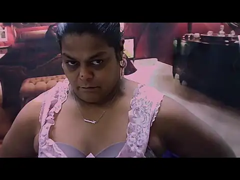 Snapshot of indianCherryPie chatting on March 23, 5:44 am indianCherryPie online show from March 23, 5:44 am