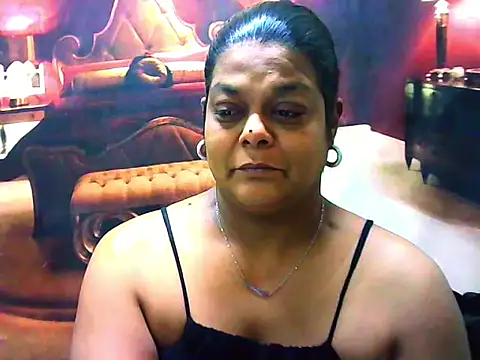 Snapshot of indianCherryPie chatting on April 2, 6:00 am indianCherryPie online show from April 2, 6:00 am