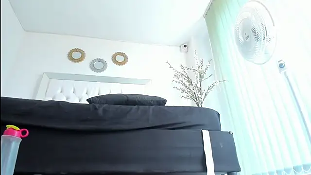 brendamaz online show from June 3, 2:33 pm