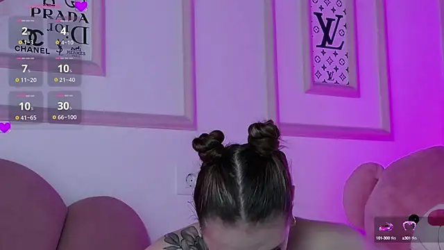 Snapshot of Abby__White chatting on September 12, 3:45 pm Abby White online show from September 12, 3:45 pm