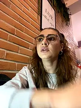 Snapshot of Abby__White chatting on October 25, 4:13 pm Abby White online show from October 25, 4:13 pm