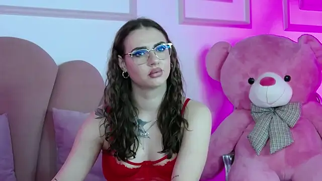 Snapshot of Abby__White chatting on November 28, 5:26 pm Abby White online show from November 28, 5:26 pm