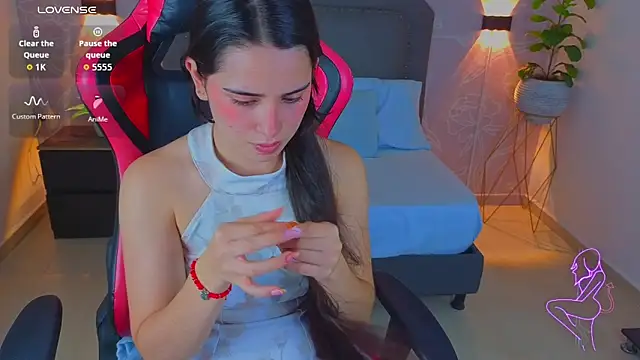 Snapshot of angelica_dymond chatting on March 7, 1:30 pm angelica dymond online show from March 7, 1:30 pm