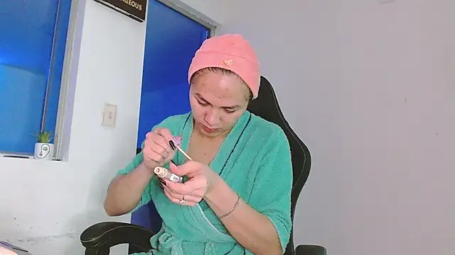 giuliana andrade online show from March 25, 12:16 am