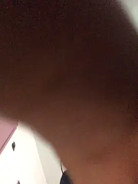 Snapshot of 1234emad chatting on March 5, 12:17 am 1234emad online show from March 5, 12:17 am