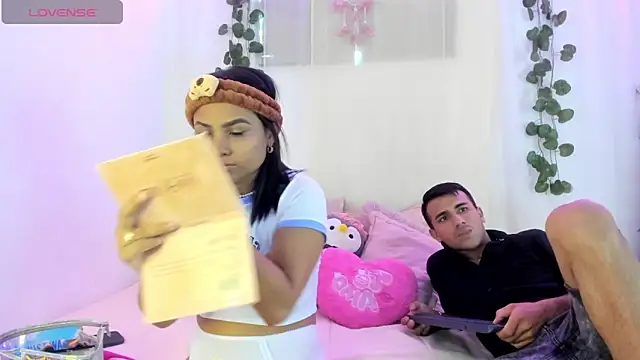 catalina and roger online show from September 26, 1:15 pm