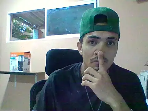 jeremy scott online show from October 27, 10:14 pm