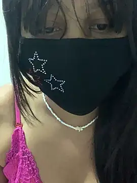 Jeroliee viyana online show from December 6, 1:18 am