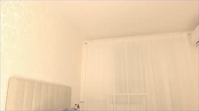 cherry misaki online show from February 6, 11:15 pm