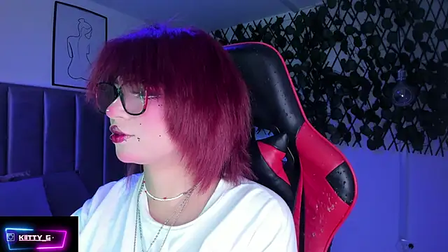 Kitty Gang online show from October 2, 2:29 am