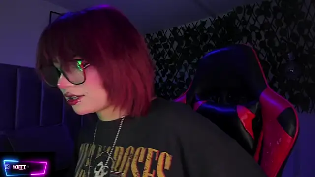 Kitty Gang online show from October 3, 2:41 am