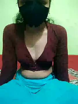 Snapshot of indiancouple09 chatting on December 12, 10:31 pm indiancouple09 online show from December 12, 10:31 pm