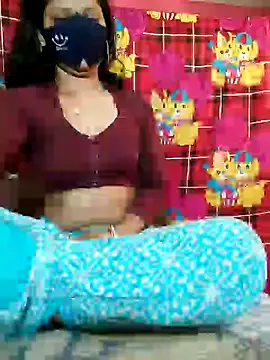 Snapshot of indiancouple09 chatting on December 19, 10:32 pm indiancouple09 online show from December 19, 10:32 pm