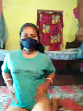 Snapshot of indiancouple09 chatting on February 3, 4:10 pm indiancouple09 online show from February 3, 4:10 pm