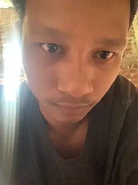 ShroveRising online show from October 24, 3:25 am