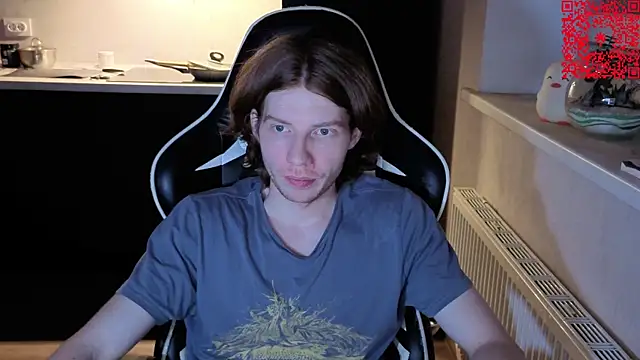 Snapshot of spaisenok chatting on November 21, 11:47 pm spaisenok online show from November 21, 11:47 pm