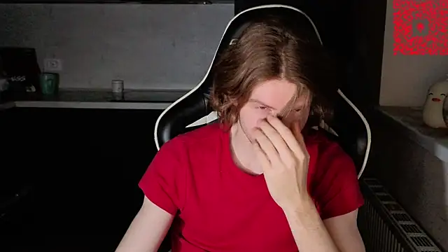 Snapshot of spaisenok chatting on November 28, 12:46 am spaisenok online show from November 28, 12:46 am