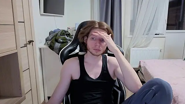 Snapshot of spaisenok chatting on February 14, 10:06 pm spaisenok online show from February 14, 10:06 pm