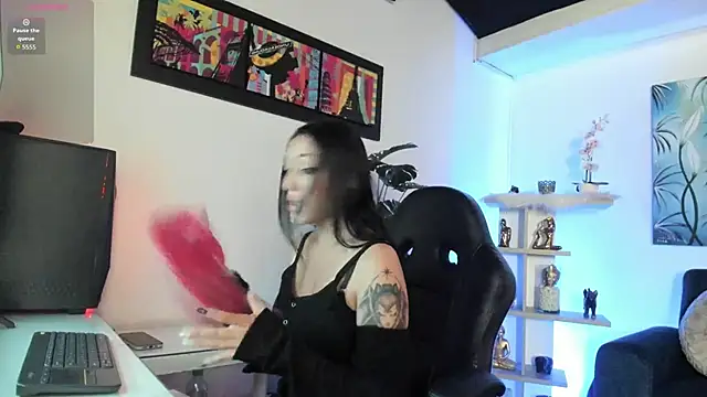 Snapshot of BaphyBaby chatting on October 17, 7:16 pm BaphyBaby online show from October 17, 7:16 pm