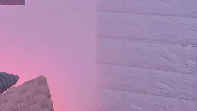 Ariel  Blossom online show from October 17, 5:32 am