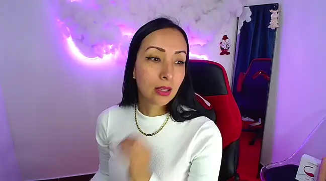 yaralyminjo2 online show from December 30, 2:08 pm