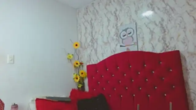 AlexaFontana online show from February 8, 7:39 pm