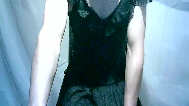 -your-bitch online show from December 3, 7:55 pm