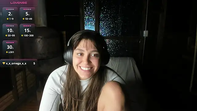 Snapshot of soysara15 chatting on March 14, 1:16 am soysara15 online show from March 14, 1:16 am