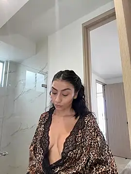 Gia Ferh online show from May 1, 3:49 pm