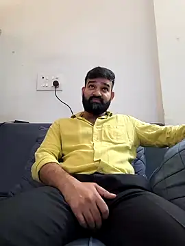 Snapshot of Fun_Guuy chatting on January 8, 10:48 am Fun Guuy online show from January 8, 10:48 am